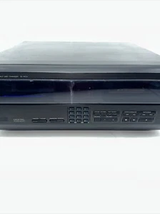 Technics SL-MC4 60+1 Compact Disc CD Changer Player - NO Remote FOR PARTS ONLY - Picture 1 of 9