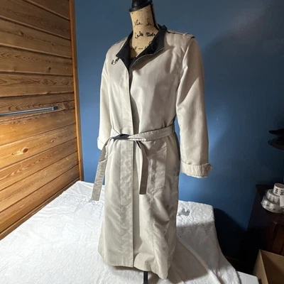 Gabardina para mujer Misty Harbor beige abotonada clásica impermeable talla 8 regular de colección Foto 1 de 4