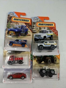 Lot of 5 Matchbox Toys Cars Trucks SUV Police Off Road - Picture 1 of 7