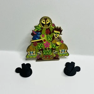 Disney Parks Stitch Its A Small World Christmas Tree Mystery Hawaii LR Pin 2019 - Picture 1 of 2