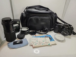 Macchina fotografica vintage Konica Tokina FS-1 pellicola 80-200 con accessori 40 mm - Foto 1 di 10