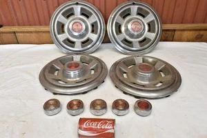 Set of 4 Vintage Hubcaps PMD Pontiac Catalina 1966 14 inch Wheels & Center Caps - Picture 1 of 7