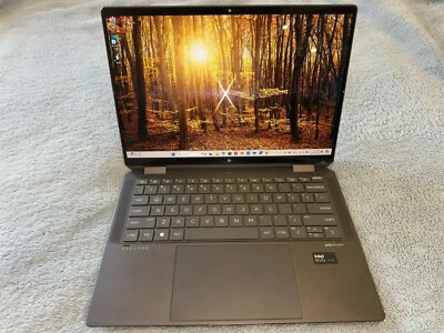 Portátil HP - Spectre 2 en 1 14" 2.8K OLED Pantalla Táctil - 16 GB de Memoria - SSD 1 TB - Foto 1 de 4