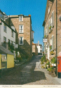 Cornwall Postcard - 80's St Ives, Old Street. Posted 1989 - Ref 10503A - Picture 1 of 1
