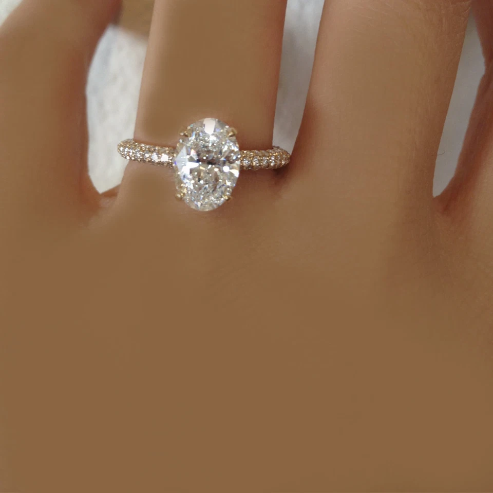 2.50 Carat Oval & Round Cut 18k White Gold Diamond Engagement Ring GIA Certified - Изображение 1 из 1