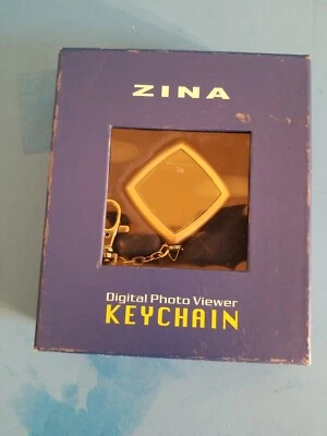 Zina Digital Photo Viewer Keychain  - Image 1 of 4