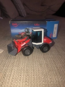 NZG 1:50 472 O&K L6.5 EXCAVATOR GREAT LOAD - Picture 1 of 6
