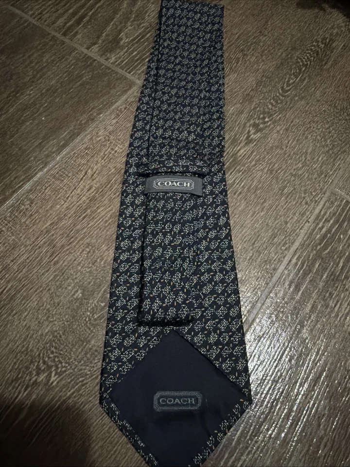 Corbata Blue Coach 100 % seda Foto 1 de 3