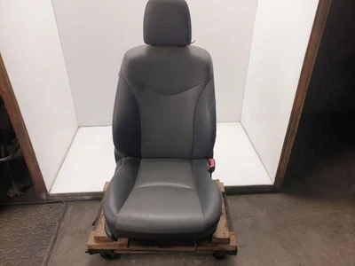 CONJUNTO DE ASSENTO BALDE VINIL 12-14 TOYOTA PRIUS V LADO DO PASSAGEIRO DIANTEIRO PRETO LA18  - Imagem 1 de 4