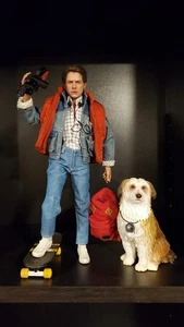 Hot Toys Marty McFly con Einstein MMS573 - Imagen 1 de 11
