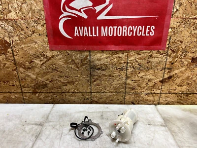 03 04 05 08 09 2005 YAMAHA YZFR6 YZF R6 S BOMBA DE COMBUSTIBLE UNIDAD DE ENVÍO BOMBA DE GAS EMISOR Foto 1 de 4