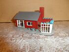 VOLLMER VINTAGE HO SCALE COTTAGE HOME WITH PATIO