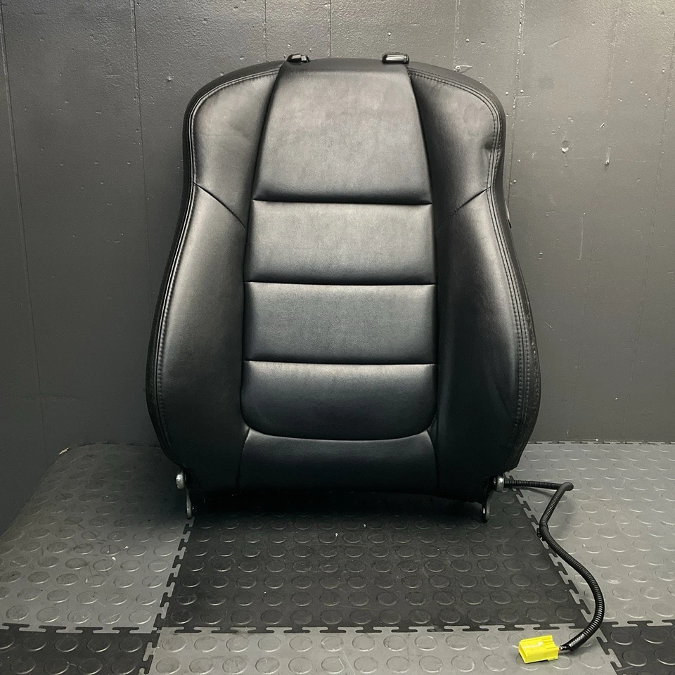 Cojín trasero asiento superior delantero izquierdo Mazda 6 2014-2016 con cables OEM Foto 1 de 4