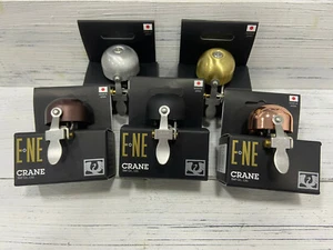 Campana Crane Bell Co. E-NE con montaje de banda de abrazadera - Se adapta a manillar de 22 mm - 31,8 mm - Imagen 1 de 28