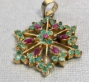 Designer Gold Plated Green & Red Multi Gemstone Starburst Snowflake Pendant - Picture 1 of 17
