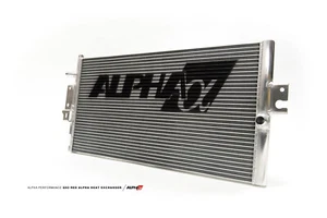 AMS Red Alpha Heat Exchanger for 16-21 Infiniti Q50 / 17-21 Q60 VR30 Twin Turbo - Imagen 1 de 3