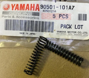 Yamaha OE Compression Spring x2 Bear Tracker Moto-4 Grizzly Bruin 90501-101A7-00 - Picture 1 of 1