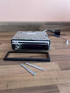 Kenwood Radio Stereo CD Player Head Unit KDC-W313 - Picture 1 of 14