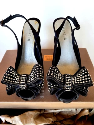 Menbur 'Ceylan' слинги - Изображение 1 из 4