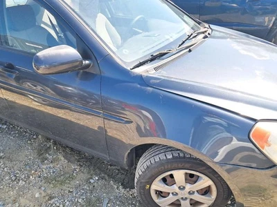 Guardabarros derecho Hyundai Accent 2011 OEM gris usado camioneta local solo 2696284 Foto 1 de 4