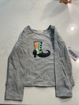 Truly Me 尺码 4 女孩长袖女巫鞋 T 恤 — 第 1/3 张图片