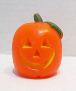 HALLMARK 1974 ALEGRE MINIATURA HALLOWEEN JACK O LANTERN FIGURA DE CALABAZA DE COLECCIÓN - Imagen 1 de 3