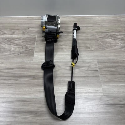 CINTURÓN DE SEGURIDAD DELANTERO DERECHO AUDI Q3 RETRACTOR Y TENSOR OEM 2015-2018 Foto 1 de 4