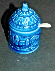 beau POT A MOUTARDE MOUTARDIER CERAMIQUE " JERSEY "  decor en  relief - Picture 1 of 5