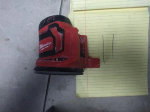 Milwaukee 2648-20 M18  Variable Speed 5" Random Orbit Sander Tool Only #11 - Picture 1 of 3