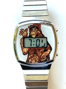 VINTAGE Alien ALF Digital LCD Wristwatch w/ expandable metal strap 1980s TV show - Picture 1 of 5