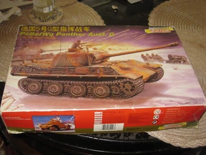 MIB PzBefWg Panther Ausf. G by Dragon Imperial Series in 1/35 scale from 1997 - Picture 1 of 2