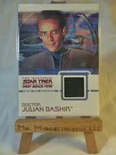 Quotable Star Trek Deep Space Nine costume relic card Doctor Bashir C7 (black)
