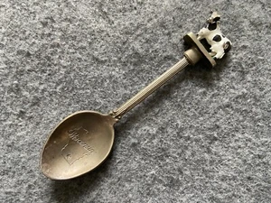 A Wisconsin Cow Vintage Souvenir Spoon - Picture 1 of 3
