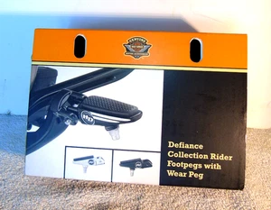Escaleras Harley-Davidson Softail Defiance Collection negras anodizadas #50501010 - Imagen 1 de 6