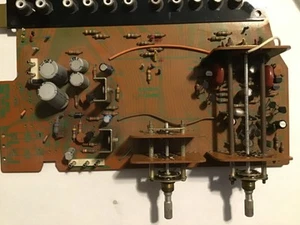 Sansui AU-79900/6900...F-2599..Interruptores selectores de cinta y fuente a bordo. - Imagen 1 de 12