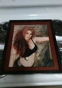 Sexy foto enmarcada 11x14 firmada por cantante de country músico de Jasmine Cain - Imagen 1 de 2