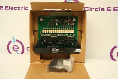 GE IC610MDL152A 24VDC Output Module **NEW in Box** - Image 1 of 2