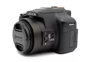 Leica V-Lux 3, 12.1MP bridge camera, full HD video, 24x opt. Zoom, CMOS - Picture 1 of 9
