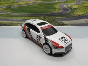 Hot Wheels Audi RS6 Avant Forza Real Rider Premium - Picture 1 of 5