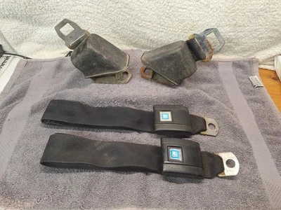 Cinturones de seguridad GM Robbins JR-6704 1967 modelo 312 Chevrolet Pontiac Oldsmobile OEM  Foto 1 de 4