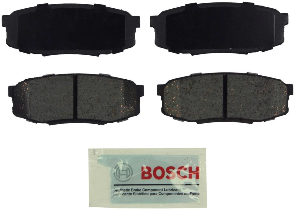 Juego de pastillas de freno traseras BOSCH para Lexus Toyota Land Cruiser Sequoia Tundra Foto 1 de 1