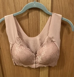 Unbranded Lacy Nude Front Close Bra Size M - Picture 1 of 2