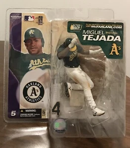 Miguel Tejada McFarlane MLB Serie 5 2003 Oakland Athletics Nuevo en caja - Imagen 1 de 2