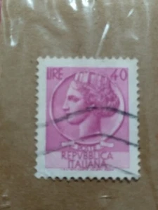 Francobollo “Siracusana” da “40 Lire” della Repubblica Italiana, emesso nel 1960 - Imagen 1 de 1