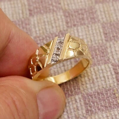 NUEVO ANILLO DE DIAMANTES PEPITA EXTRAÍDOS NATURALES DE ORO AMARILLO DE DIEZ QUILATES PARA HOMBRE (talla diez) Foto 1 de 4