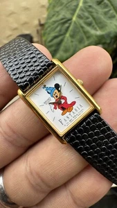 Vintage Seiko Tank Fantasia Walt Disney Watch Quartz Japan New Battery Rare - Picture 1 of 6