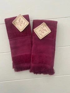 Crafter's Pride Cross Stitch Guest Fingertip Towel- Cranberry Set of 2 11x18 NWT - Picture 1 of 3