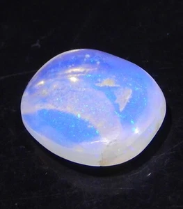 3 Ct Natural Australian Blue Fire Opal Gemstone Cabochon Oval Aoc-193. - Picture 1 of 2