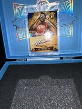 2013-14 Gold Rush  Dominique Wilkins On Card Auto Hand # /15