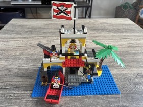 LEGO Set # 6263 Pirates: Imperial Guards Outpost 100% Complete